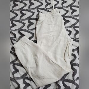 Linen/Rayon blend pants.          🚨 Bundle and Save. 4 for $15.